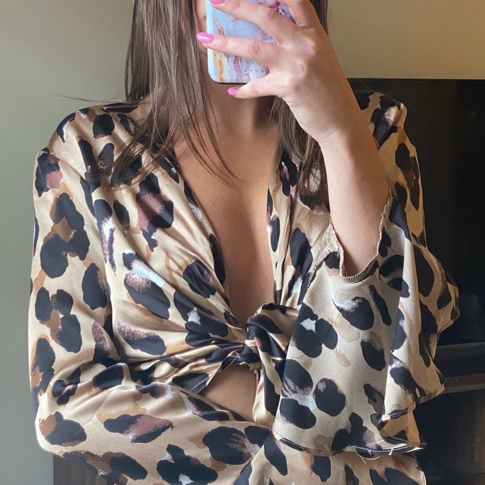 Missguided Cheetah Tie Crop